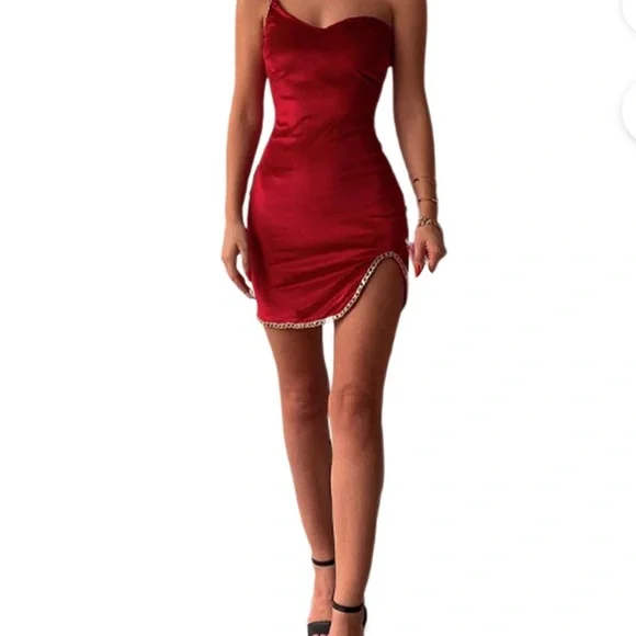 fitted lace wedding dress Amazon.com: xxxiticat Women's Red Velvet Dress Sleeveless Spaghetti Strap  Cowl Neck Open Back Swing Hem Mini Cocktail Party Dresses(WR,S) : Clothing,  Shoes & Jewelry main image 0